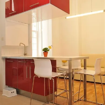 Appartement Charming 3 Bedroom Apartment In Lisbon