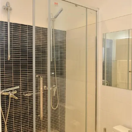 Charming 3 Bedroom Apartment In Lisbon Lejlighed *